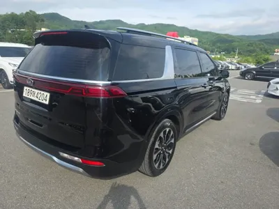 Kia Canival 2021, 78000 км, за 25990000 KRW - фото 4