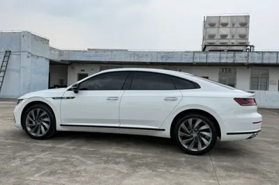 Volkswagen FAW-Volkswagen CC 2024, 7700 км, за 158344.61 CNY