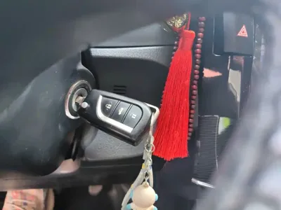 Toyota Corolla 2017, 132000 км, за 37200 CNY - фото 12