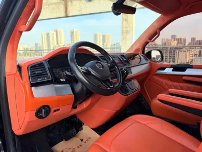 Volkswagen Multivan 2017, 90000 км, за 98800 CNY - фото 8