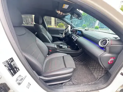 Mercedes-Benz A-Class 2024, 20000 км, за 125000 CNY