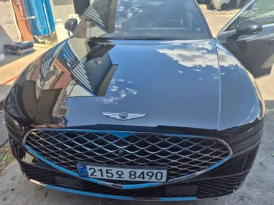 Genesis G90 · 2026 год