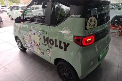 Wuling Hongguang MINIEV 2021, 12000 км, за 38456.52 CNY - фото 4