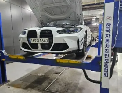 BMW M3 · 2023 год