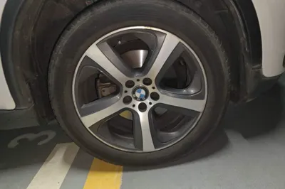 BMW X6 2015, 108600 км, за 117426.19 CNY - фото 8