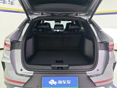 BYD PLUS New Energy 2023, 48000 км, за 79900 CNY - фото 4