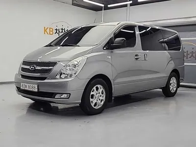 Hyundai Starex · 2011 год