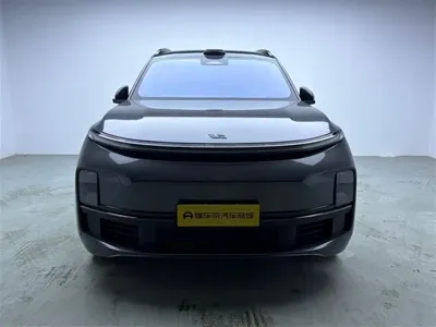 Li Auto Li L9 2022, 95000 км, за 219800 CNY