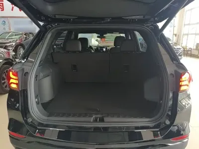 Chevrolet Equinox 2022, 75000 км, за 79100 CNY - фото 19