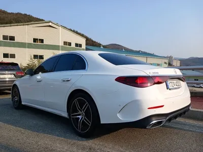 Mercedes-Benz E-Class 2025, 3540 км, за 61400000 KRW