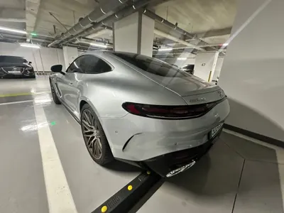 Mercedes-Benz AMG GT 2025, 7300 км, за 199430000 KRW - фото 8