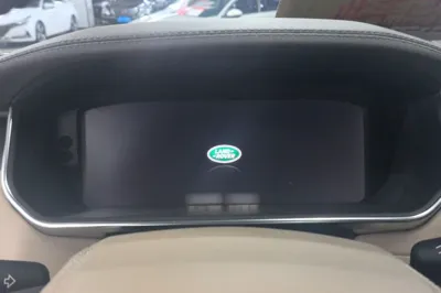 Land Rover Range Rover 2015, 73100 км, за 402627.96 CNY - фото 11