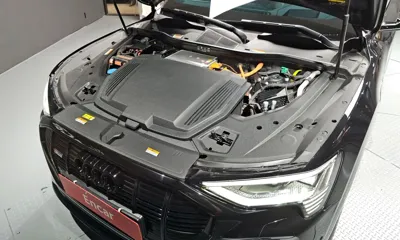 Audi e-tron 2022, 72262 км, за 48500000 KRW - фото 6