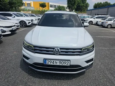 Volkswagen Tiguan · 2020 год