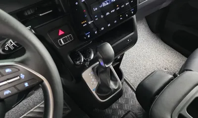 Hyundai Staria 2025, 13449 км, за 36800000 KRW - фото 9