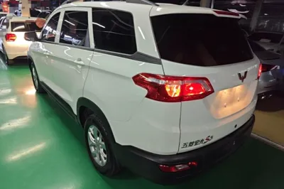Wuling Hongguang S3 2019, 21800 км, за 51018.76 CNY