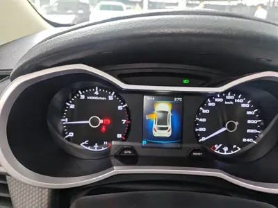 Geely Emgrand GS 2017, 72000 км, за 23600 CNY