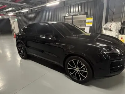 Porsche Cayenne 2025, 770 км, за 159640000 KRW - фото 3
