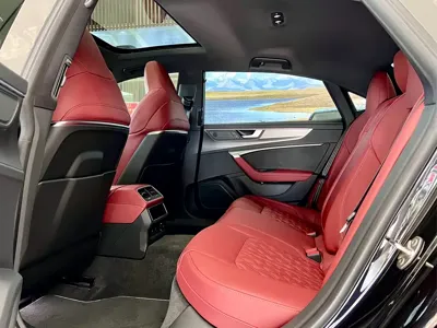 Audi A7L 2025, 9000 км, за 340300 CNY - фото 11