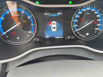 Geely Emgrand 2019, 50199 км, за 28300 CNY - фото 11