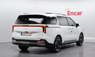 Kia Canival 2026, 7136 км, за 49000000 KRW