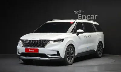 Kia Canival · 2023 год
