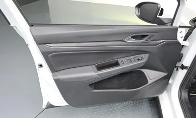Volkswagen Golf 2024, 9897 км, за 55550000 KRW - фото 24