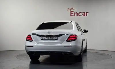 Mercedes-Benz E-Class 2020, 34373 км, за 27200000 KRW - фото 4