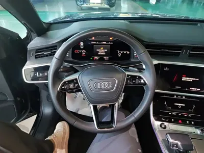Audi A6L 2024, 40800 км, за 236800 CNY - фото 11