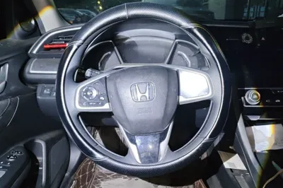 Honda Civic 2019, 93600 км, за 61474.04 CNY - фото 14