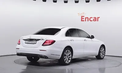 Mercedes-Benz E-Class 2019, 93204 км, за 24900000 KRW