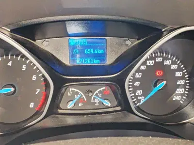 Ford Focus 2015, 71200 км, за 21600 CNY - фото 8