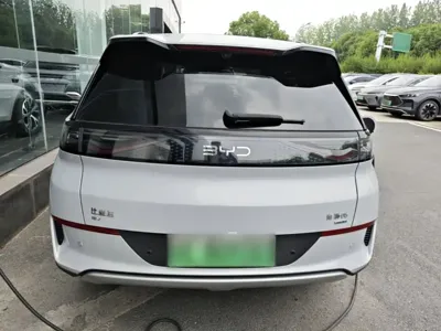 BYD 海狮05 EV 2025, 4000 км, за 108200 CNY - фото 6