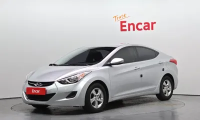Hyundai Avante · 2012 год