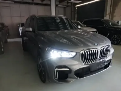 BMW X5 2022, 15500 км, за 395800 CNY