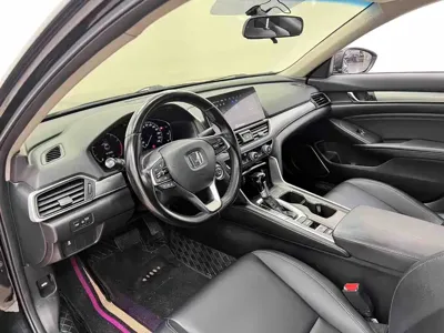 Honda Accord 2019, 80000 км, за 69800 CNY - фото 7