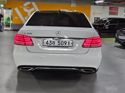 Mercedes-Benz E-Class 2014, 82000 км, за 10500000 KRW - фото 4