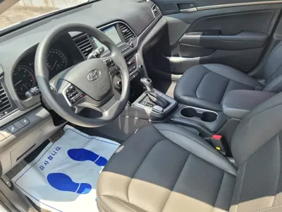 Hyundai Avante 2018, 37727 км, за 10300000 KRW - фото 10