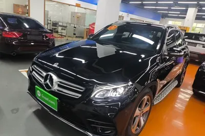 Mercedes-Benz GLC · 2017 год