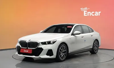 BMW 5-Series · 2024 год