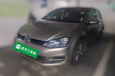 Volkswagen Golf · 2016 год
