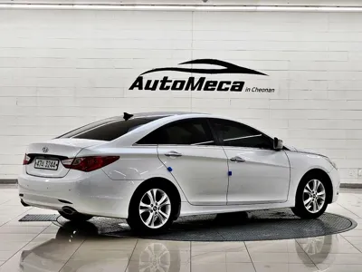 Hyundai Sonata 2012, 163991 км, за 4500000 KRW - фото 4
