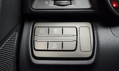 KG_Mobility_Ssangyong TIBOLI 2019, 111892 км, за 7900000 KRW - фото 17
