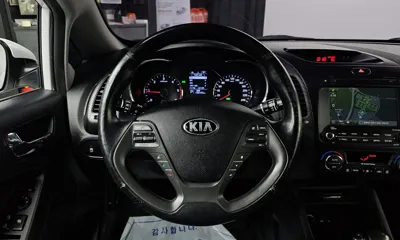 Kia K3 2014, 139143 км, за 5900000 KRW - фото 17