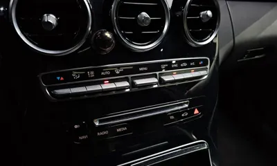 Mercedes-Benz C-Class 2017, 48022 км, за 17900000 KRW - фото 30