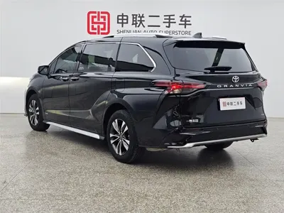 Toyota Granvia 2024, 40500 км, за 218000 CNY