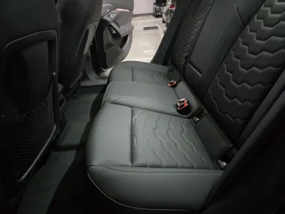Audi A6 e-tron 2025, 6753 км, за 84900000 KRW - фото 19