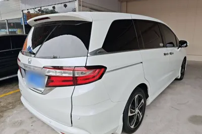 Honda Odyssey 2017, 95100 км, за 115778.15 CNY - фото 5