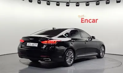 Hyundai Genesis 2015, 167776 км, за 8900000 KRW