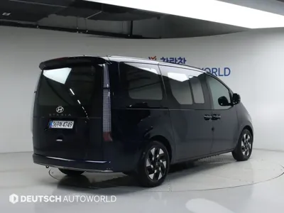 Hyundai Staria 2026, 11376 км, за 63000000 KRW